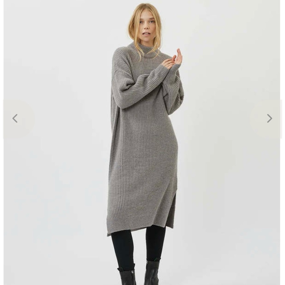 Gray Ribbed Knit Sweater Dress - Minimum - XL